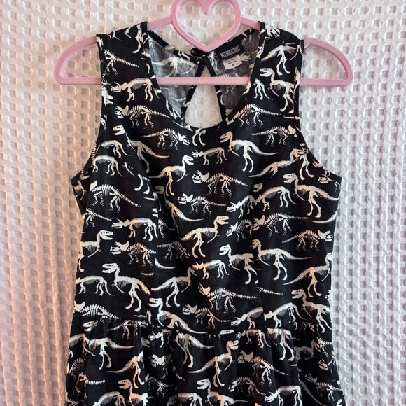 Retrolicious Dresses & Skirts - Retrolicious black and white dinosaur bone print dress size Medium